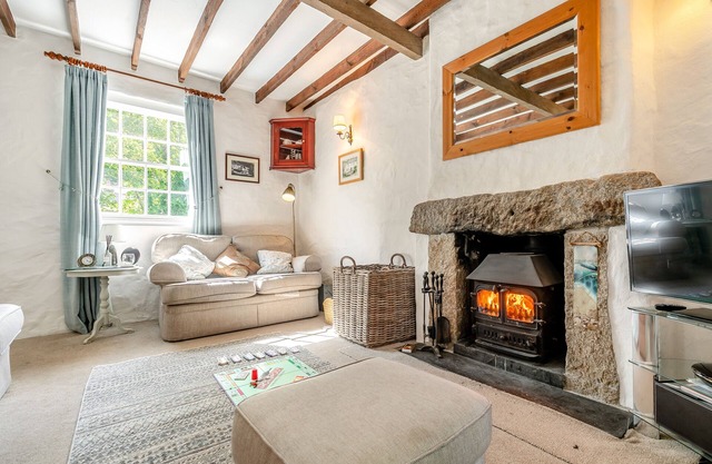 Dowr Penty - Three Bedroom House, Sleeps 5