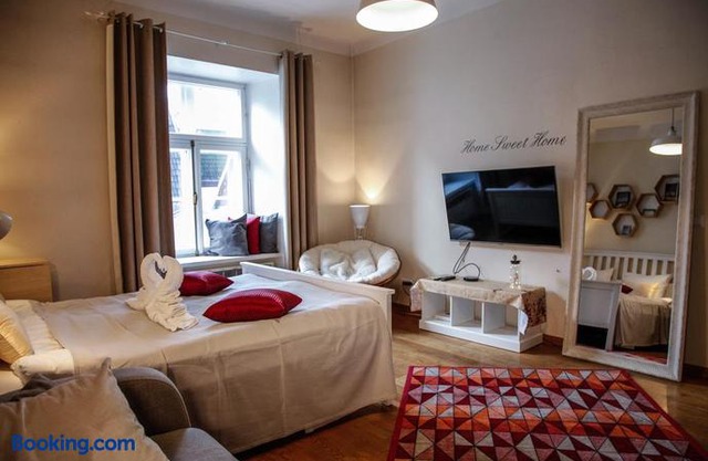 Dream Stay - Cosy Old Town Studio for 3