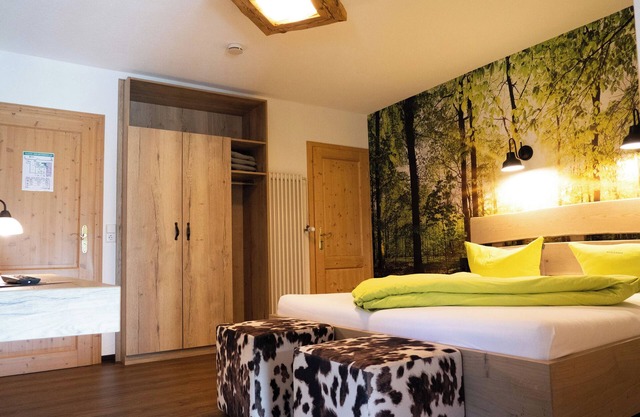 Dreibettzimmer, 44qm, mit DU/WC und Balkon