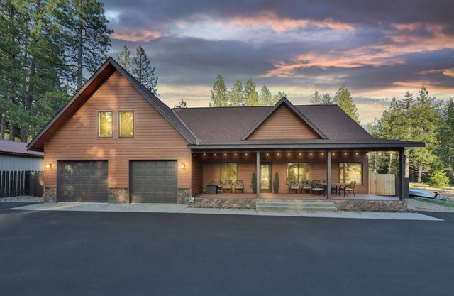 DRIFTWOOD SHORES BLISS (CHALET BY LAKE CLE ELUM)