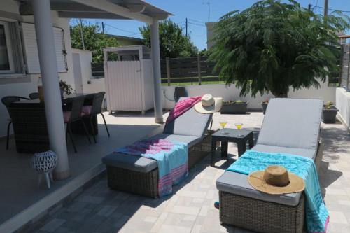 Drosoula House
