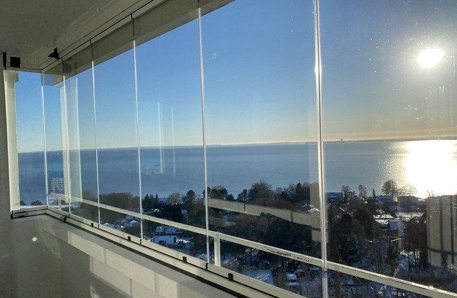DTV * - look directly at the sea from your bed - one-room apartment, superbly furnished,