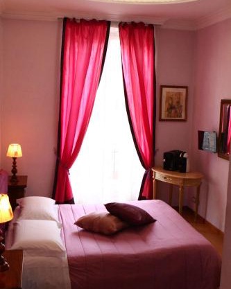 Duca's Guest House