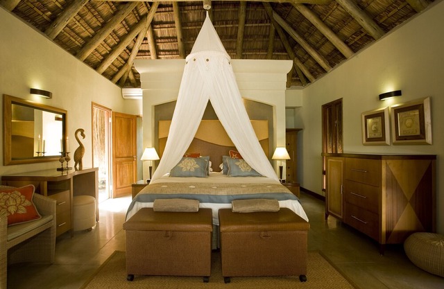 Dugong Beach Lodge ,