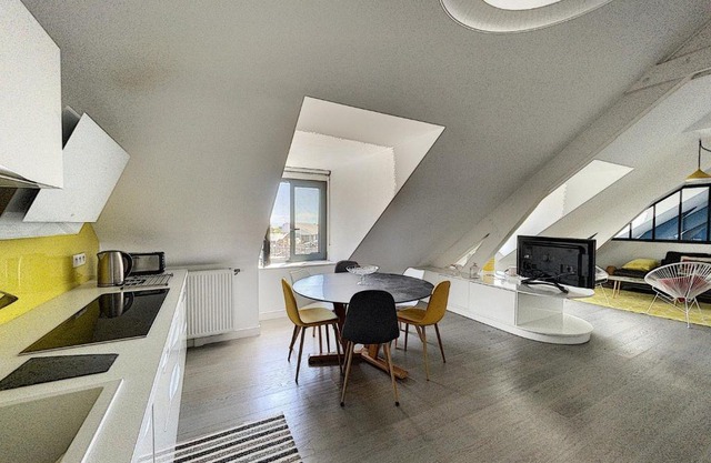 Duplex de standing en centre-ville avec parking, proche port et plage - FR-1-361-377