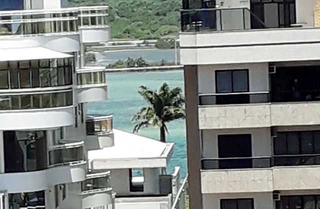Duplex penthouse 4qt 2vg gar 150 meters from Praia do Forte