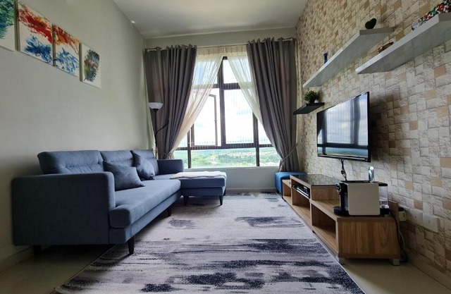 E Life D Summit Residences With Wifi & Netflix