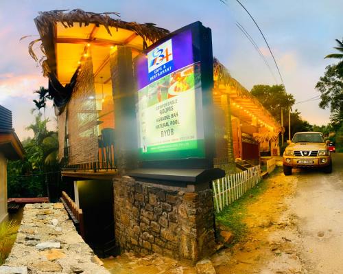e34 café & Hotel