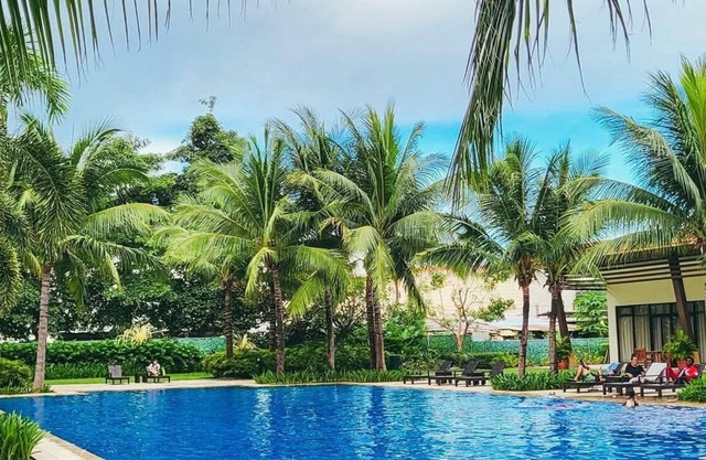 East Bay Residences