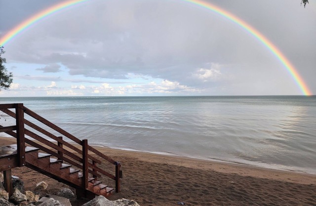 Eat, Drink and be Cozy at Beachdaze this winter!