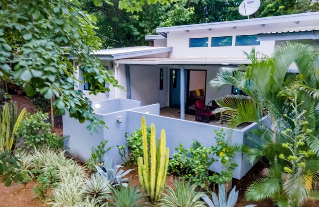 Eco Casita Phase 3-5: Casa Azul