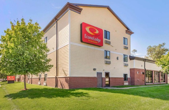 Econo Lodge Inn Suites Fairgrounds 