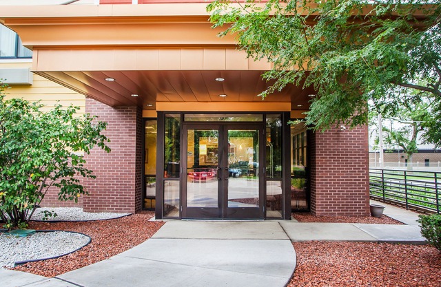 Econo Lodge Inn & Suites Fairgrounds