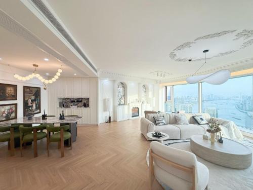 EHUB - Super Rare 4Bedroom 4Bathroom Luxury Bund View Apartment