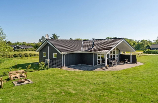 "Eicke" - 12km from the sea by Interhome