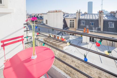 Eiffel tower view and terrace