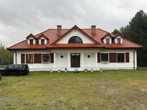 Eine luxuriöse Villa in der Nähe von Warschau