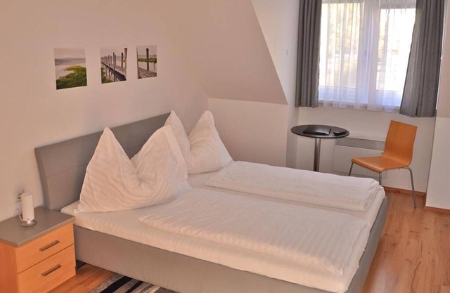 Einzelzimmer mit Du/wc - Hotel am See Rust