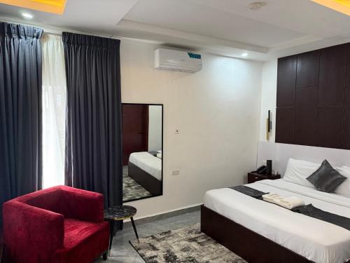 El-Patevadan Hotel and Suite