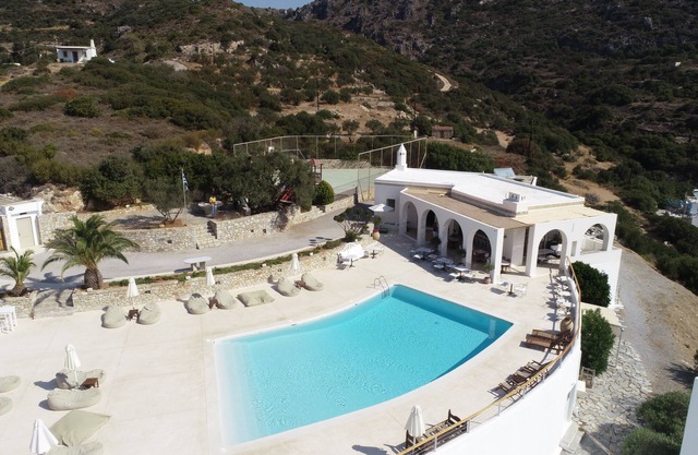 EL SOL HOTEL