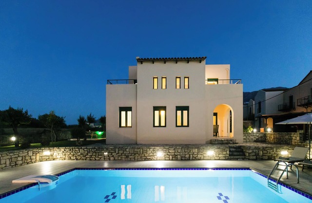 Eleanna villas. Villa Eleni
