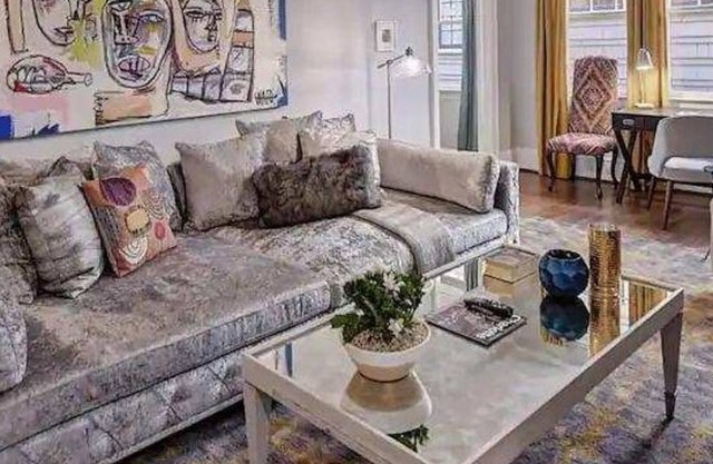 Elegant 1BR King Condo | Elizabeth - Plaza Midwood