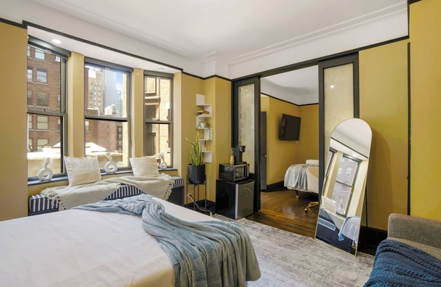 Elegant 2BR at the Historic Mansfield Residence