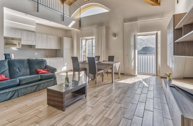 "Elegant and spacious apartments 80 m from the lake in Griante, nice resort on Lake Como, 3 km from