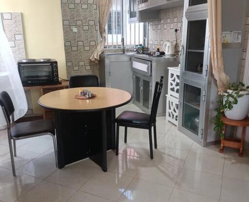 Elegant Gwan residence