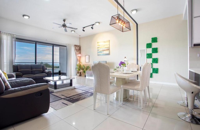 Elegant Living at Loft Imago KK