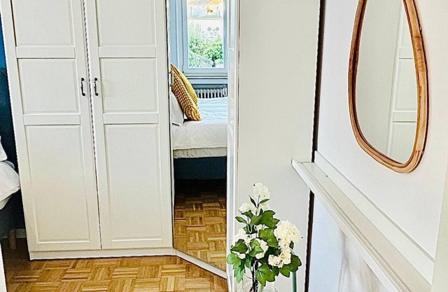 Elegant one bedroom w private terrace