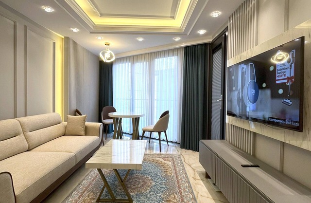 Elegant Studio next to Fisekhane & Marmaray