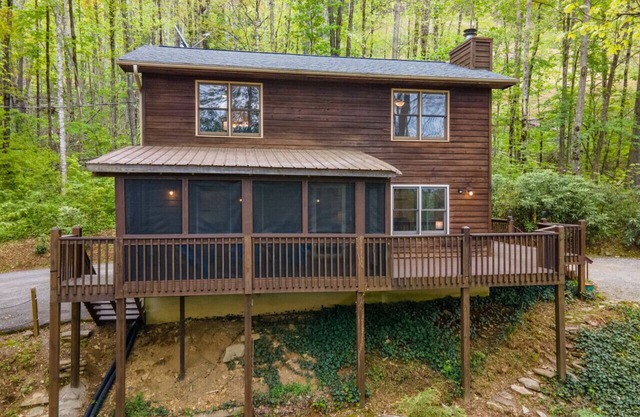 Elk Ridge Retreat -Hot Tub- Firepit-Fireplace