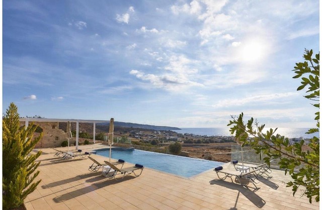 Elkysti Crete Deluxe Apartment "Eleftheria"