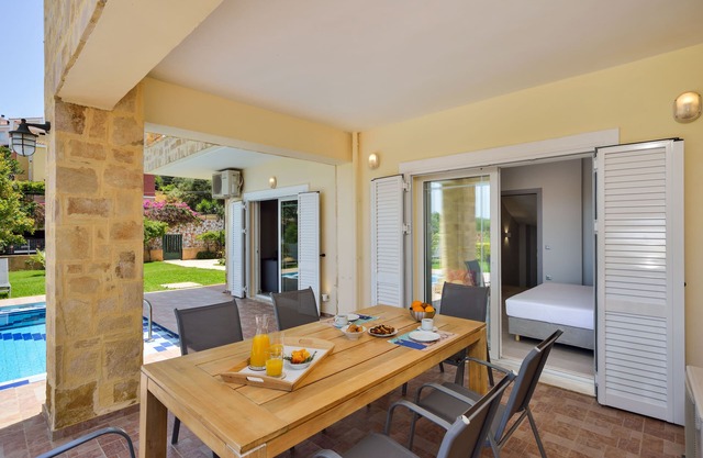 Elma's Villa, a peaceful, family friendly villa, close to Agioi Apostoloi beach