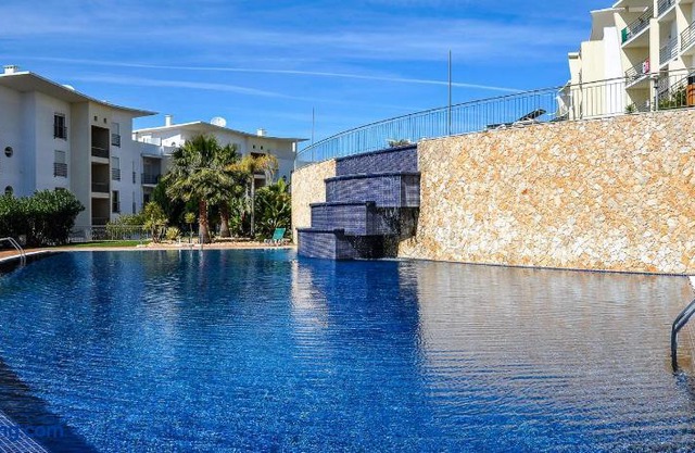 Encosta da Orada by Ocvillas
