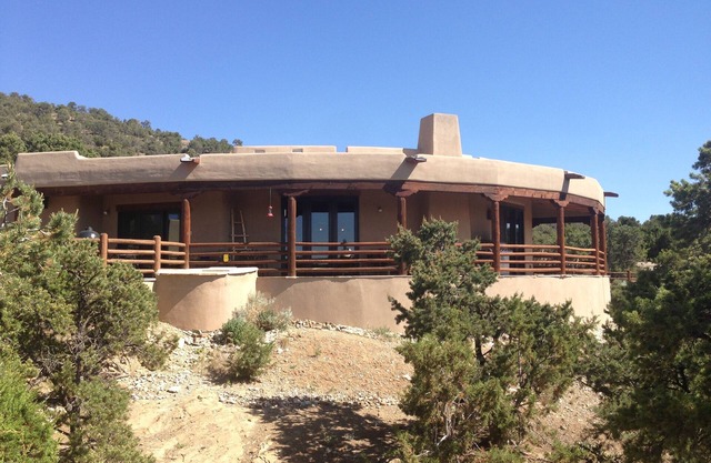 Endless Views! Elegant Adobe in luxury neighborhood. With Hot tub.