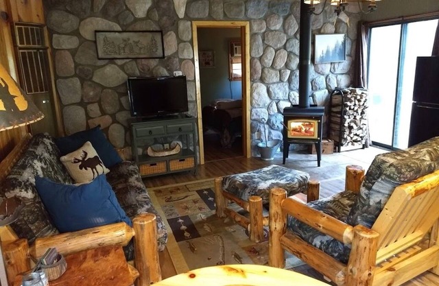 Enjoy the best of the Ausable River Valley & Huron National Forest