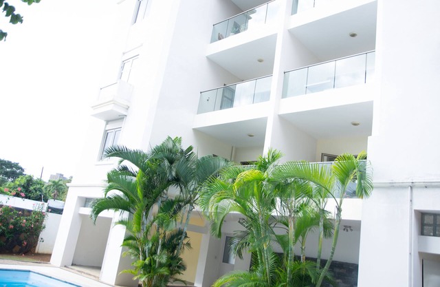 Entire apartment with amazing view of the sea ,pool access and perfect location.