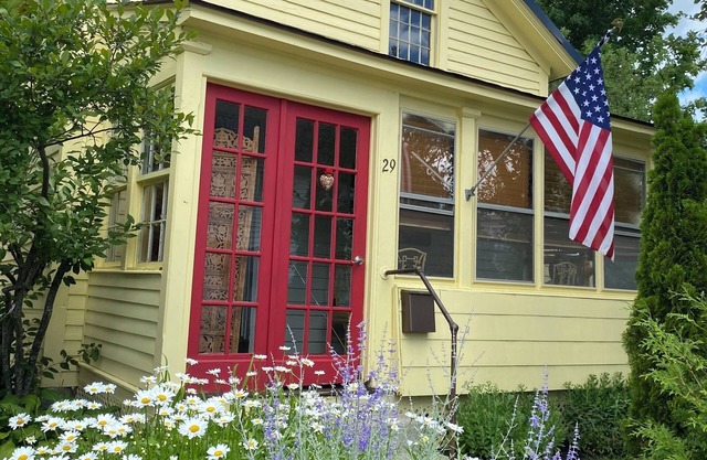 Entire home in Dalton, Massachusetts, United States