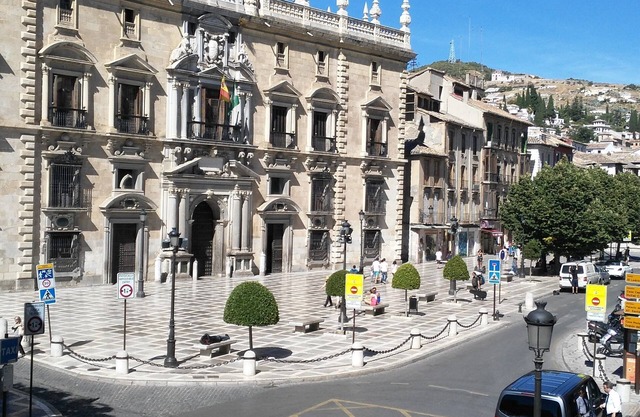 Entrada A LA Alhambra, Plaza Nueva DEL Centro