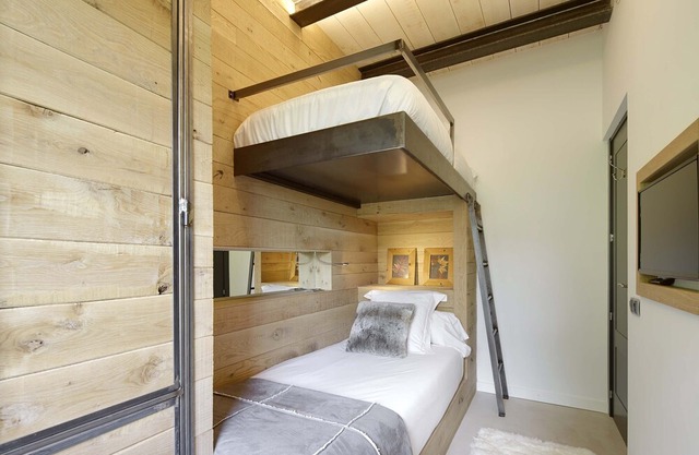 Era Cabana by FeelFree Rentals