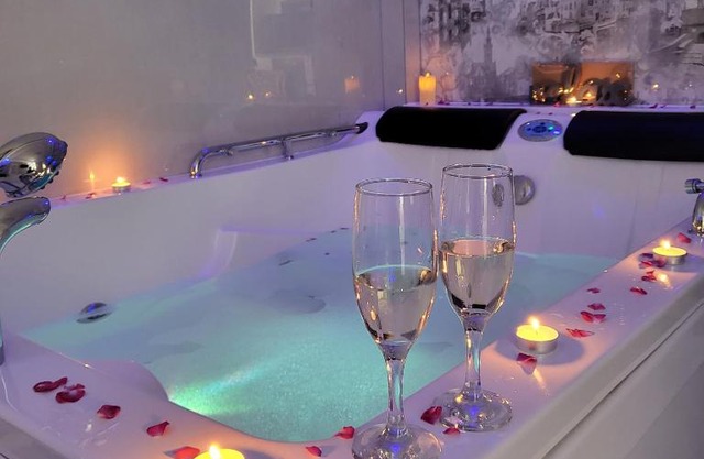 Escapada romantica cu jacuzzi in Chisinau
