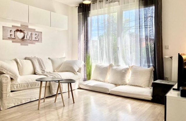 Escape from CDG airport, close to Parc des Expositions,Stade France,Paris Disney