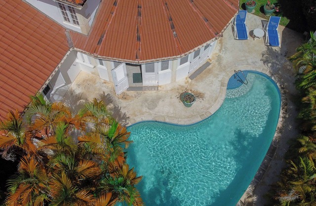 Escape to a delightful spacious family villa in Saint James