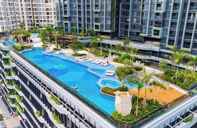 Estella Luxury Vacation Hotel Apartment