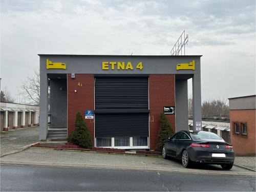 Etna 4 - Apartamenty -Parking Osmeckiego 4 E Rzeszów -Parking -Garaż-