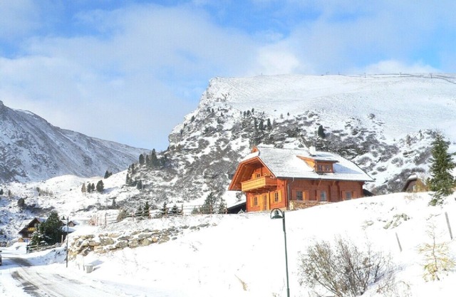 Exclusive holiday chalet in dream location