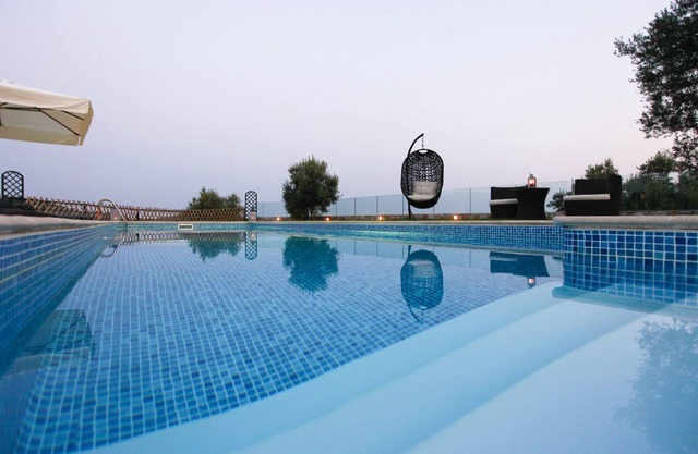 Exclusive luxury villa, large pool, stunning views, privacy, excellent staff