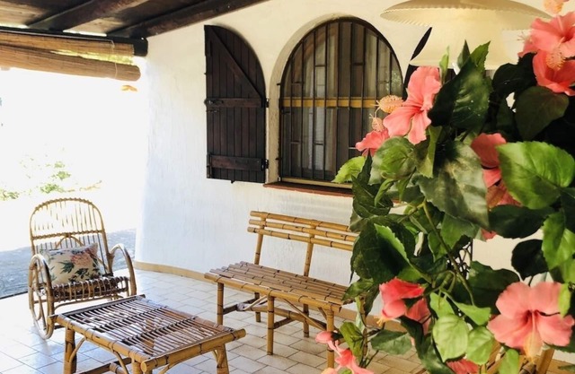 Exclusive villa along the panoramic Litoranea per Villasimius